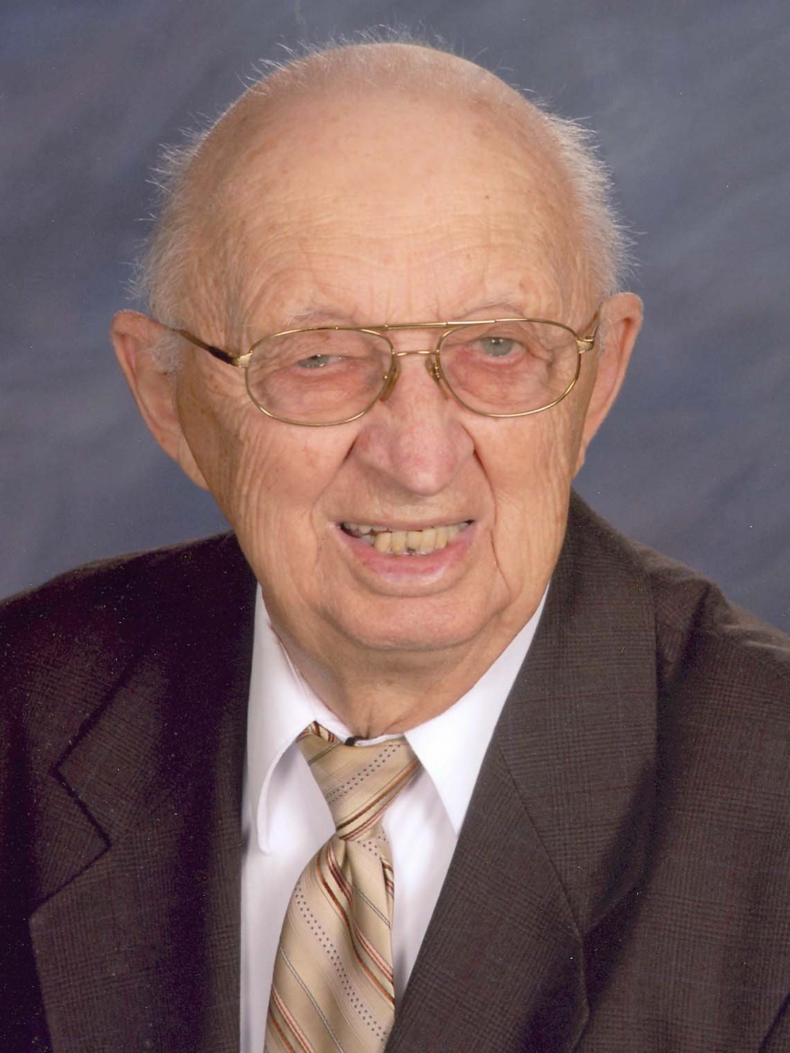 Photo of Robert K. Lantz