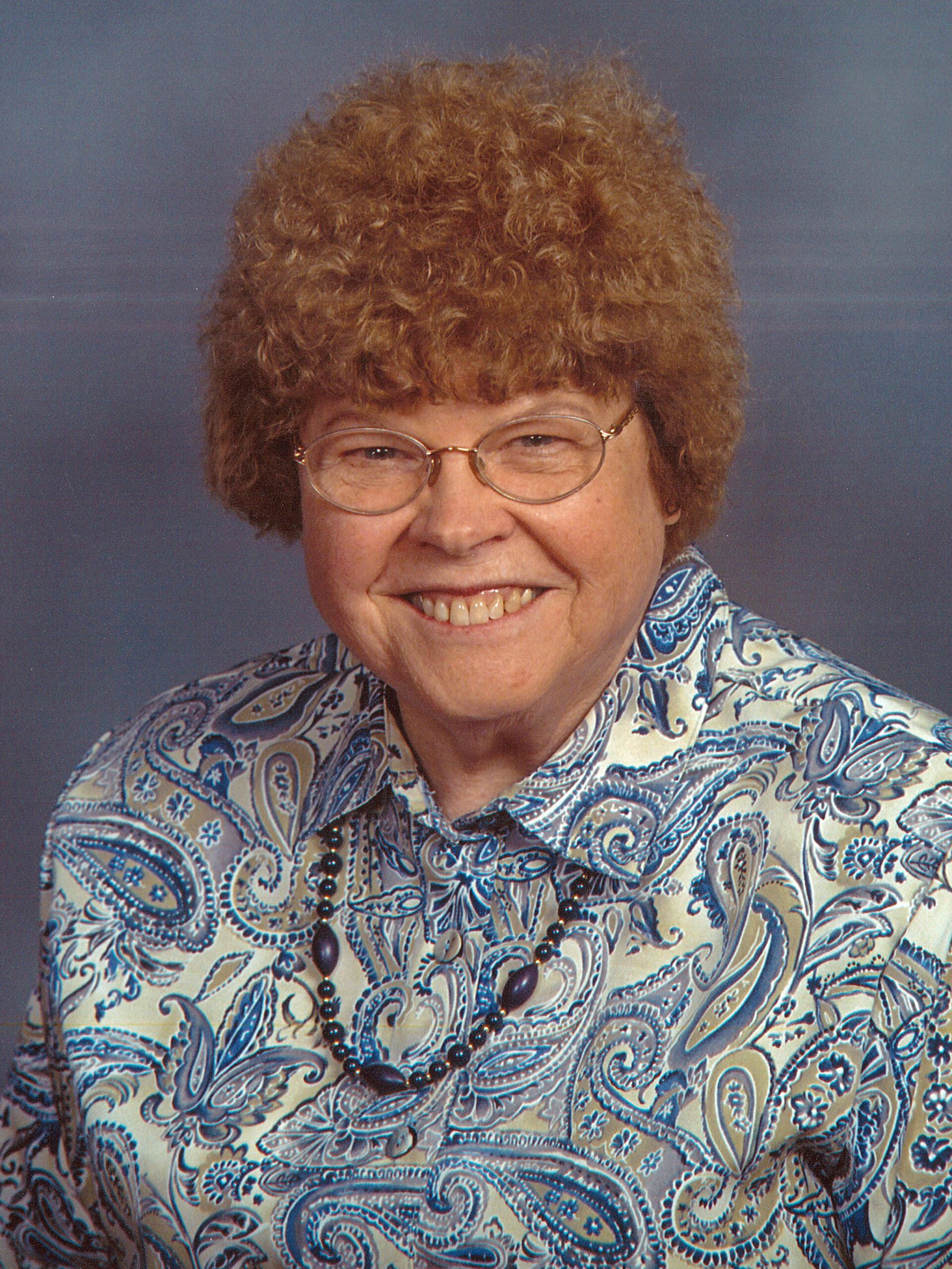Photo of Ruth L. Hollinger